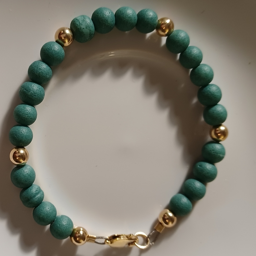 Matte green and gold bracelet